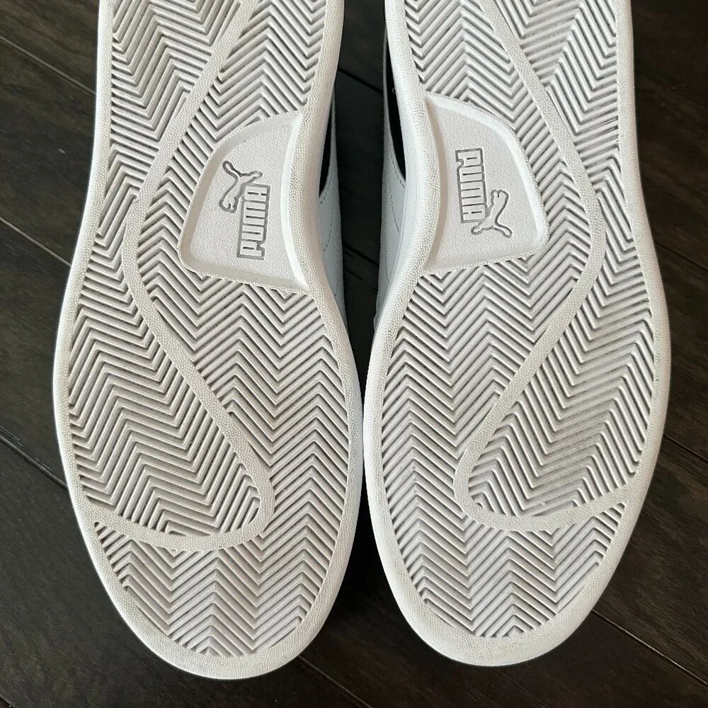 Black Puma US 10.5 Sneakers - Picture 9 of 10